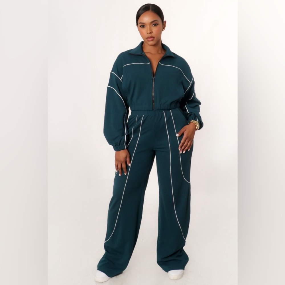 Stylish Black Women's Set with White Accents